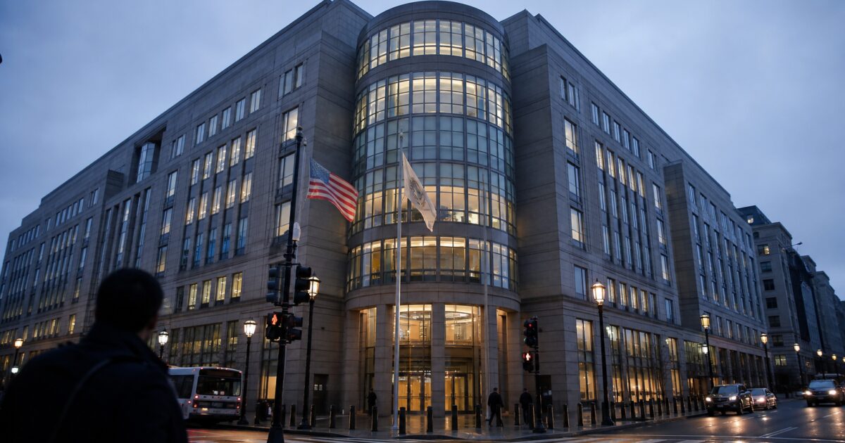 تصريح CFTC لكالشي بتقديم عقود بيتكوين الآجلة الدائمة في السوق الأمريكية
