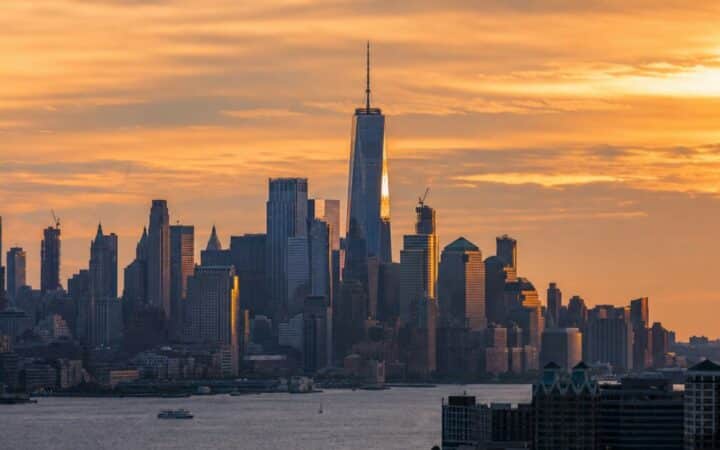تمديد وقف إطلاق النار بين الولايات المتحدة وإيران يدفع مؤشر S&P 500 إلى مستوى قياسي