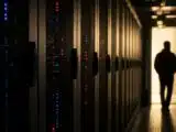 اختراق بقيمة 2.1 مليون دولار يكشف مخاطر العقود الذكية المهملة في أزتيك كونكت
