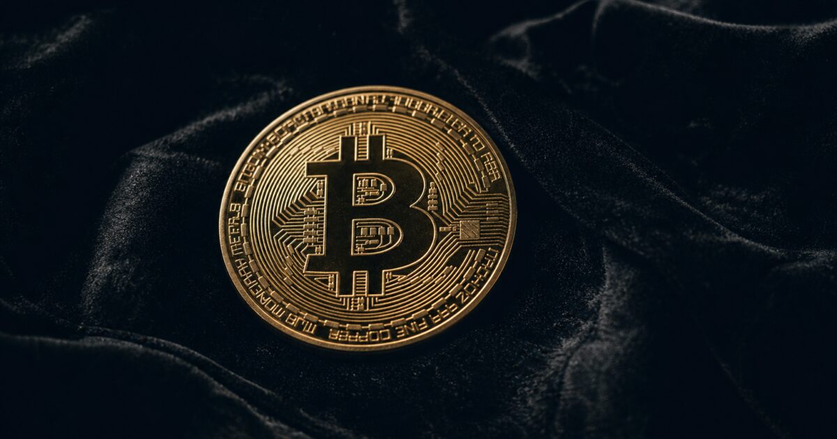 هبوط بيتكوين إلى ما دون ,000 يمحو مكاسب عامين للمستثمرين