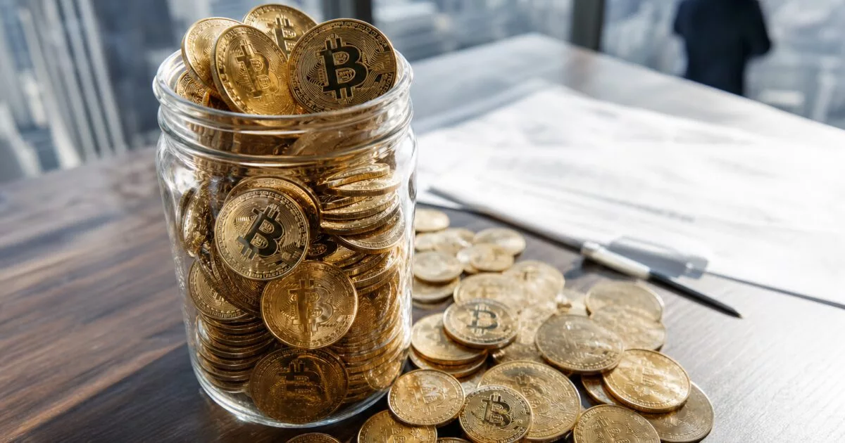 بيتكوين تتطلع إلى ,000 مع تشكل نمط اختراق بنسبة 7%