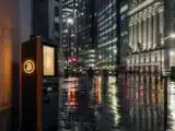 ارتفاع بيتكوين يتجاوز 65,000 دولار وسط اتفاق ترامب وإيران
