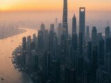 الصين تتصدر 47% من المستثمرين الأفراد في سباق الذكاء الاصطناعي العالمي، وفقاً لتقرير eToro