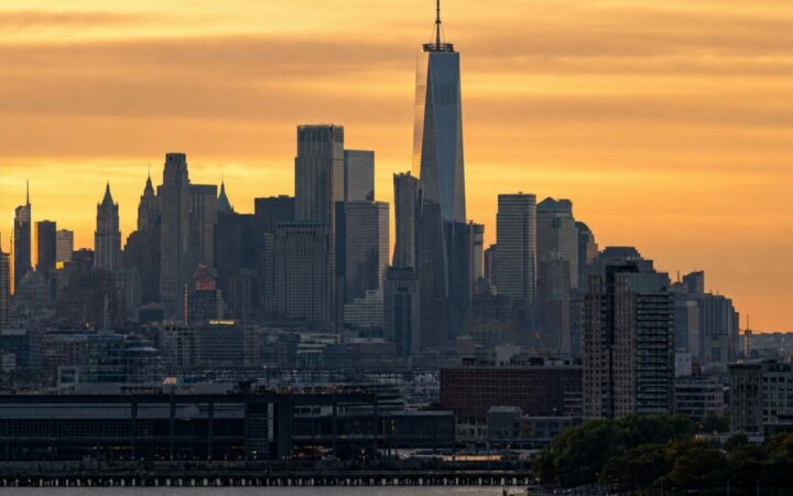 القيمة السوقية للعملات الرقمية تتراجع بـ 2.6 تريليون دولار مع ضغوط الربع الثالث