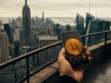 ناكاموتو يبيع بيتكوين بقيمة 134 مليون دولار وسط أزمة سيولة