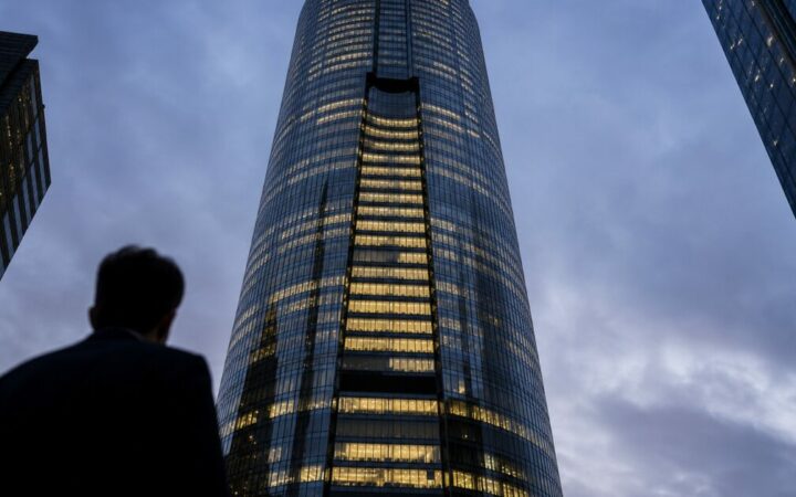 استراتيجية تستثمر 100 مليون دولار في بيتكوين بعد تجاوز السعر 63,000 دولار