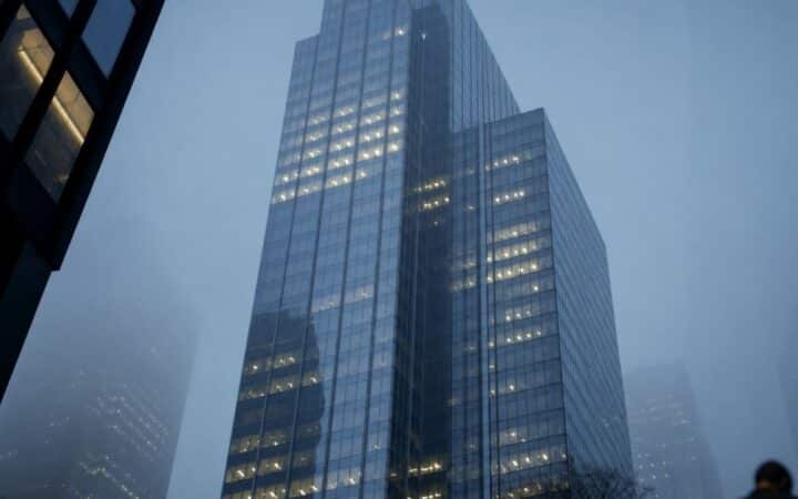 ألـباكا تجمع 435 مليون دولار بدعم من شركة كراكن وبنك BMO