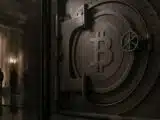 إغلاق بيتكوين في يونيو تحت المتوسط المتحرك لـ200 أسبوع، والدببة تراقب المستويات الرئيسية