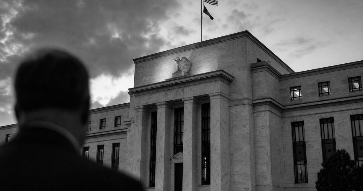 ارتفاع حجم تداول مشتقات بيتكوين مع ترقب المتداولين لقرار الفائدة من الفيدرالي