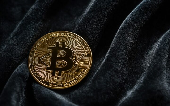 تدفقات صناديق بيتكوين المتداولة في البورصة تنخفض بمقدار 223 مليون دولار خلال تسعة أيام