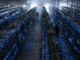 بيتكوين يصل إلى ,900 مع إغلاق مضيق هرمز الذي يهز الأسواق في عطلة نهاية الأسبوع