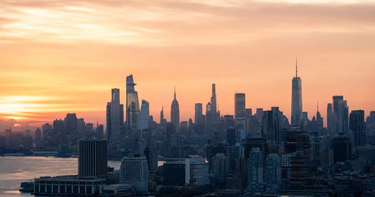 إغلاق bitmex بعد 11 عامًا مع خسائر أجهزة الصراف الآلي للعملات الرقمية تصل إلى 124 مليون دولار وتوقف قانون