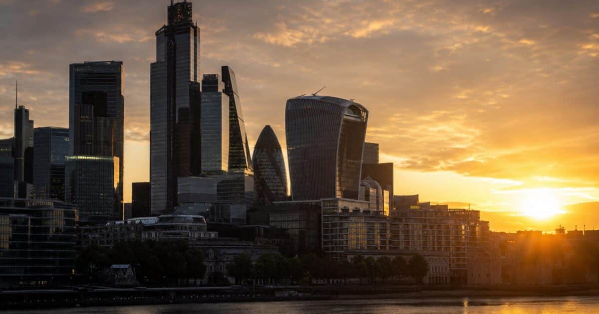 إغلاق منصة bitmex مع ارتفاع تكاليف الامتثال يدفع نحو اندماج أربع منصات رئيسية