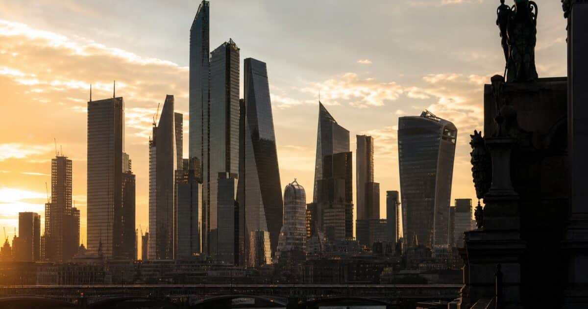 الاتحاد الأوروبي يفرض عقوبات على منصة HTX ضمن 18 كيانًا للعملات الرقمية مرتبطة بانتهاكات روسيا