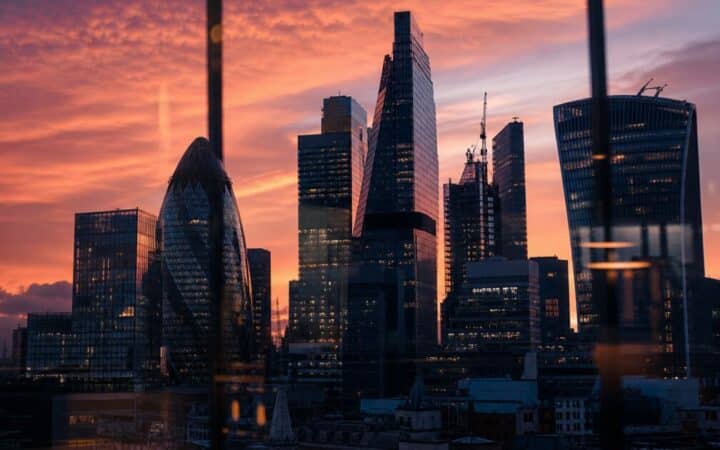الموعد النهائي المحدد من قبل هيئة السلوك المالي البريطانية لترخيص شركات العملات الرقمية في المملكة المتحدة هو