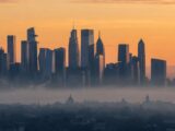 العمداء الرئيسيون في المقاطعات يسحبون معارضتهم لقانون كلاريتي لكنهم يطالبون بأدوات إنفاذ إضافية