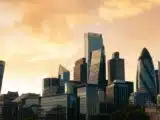 عمالقة الشركات يتطلعون إلى العملات الرقمية مع تزايد الاهتمام بتقنية بلوكتشين