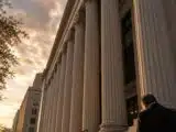 قواعد هيئة الأوراق المالية الأمريكية لعام 2026 تستهدف الملاذ الآمن والوسطاء وتعديلات قانون البورصة