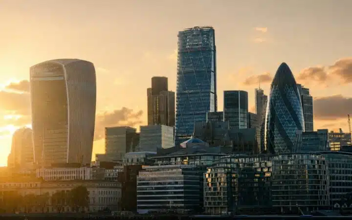قفزة شايباريوم بنسبة 74% لكن سعر SHIB لا يتحرك للتجار