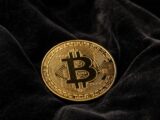 خطة احتياطي البيتكوين في الولايات المتحدة تصطدم بعقبات مع تنافس ثلاث وكالات على السيطرة