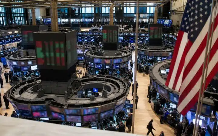 تدفقات صناديق XRP المتداولة في البورصة تصل إلى أعلى مستوى في 2026 مع تراجع شهية المؤسسات