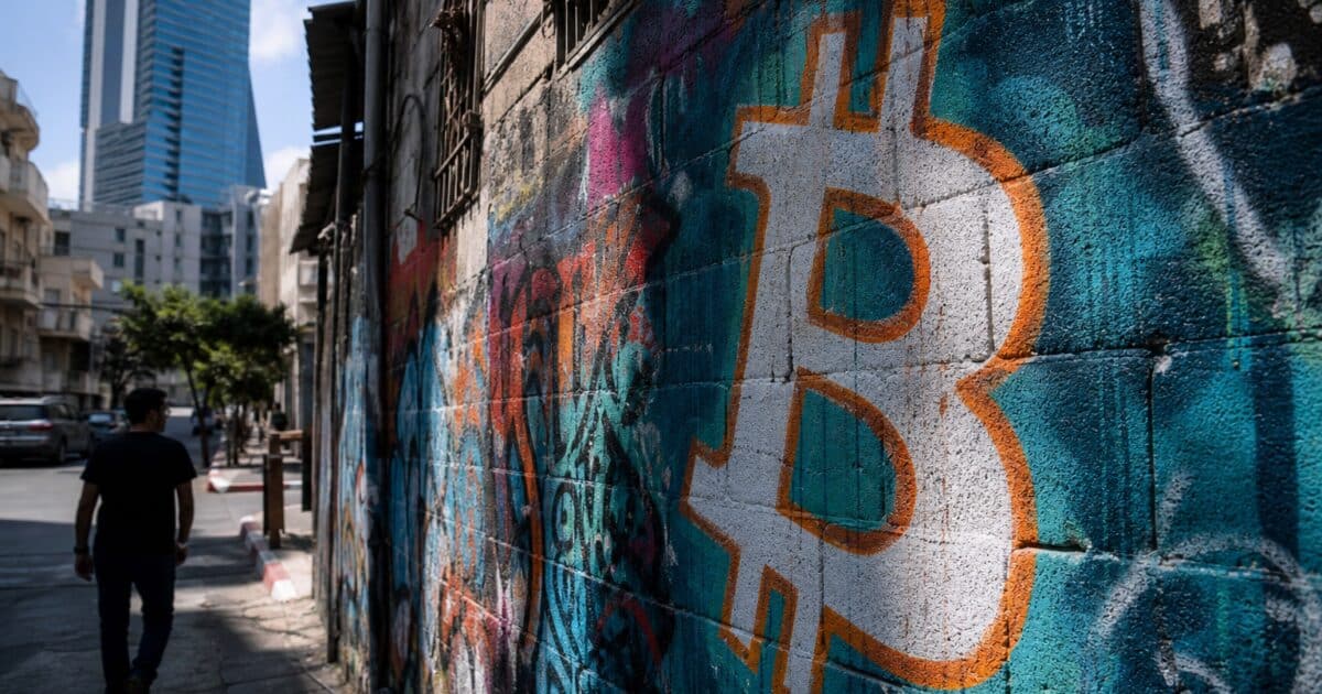 بنك لئومي وجالاكسي ديجيتال يتعاونان لتقديم بيتكوين وإيثريوم وسولانا لـ 25% من مستخدمي العملات الرقمية في