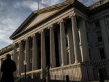 تدفقات صناديق بيتكوين المتداولة في البورصة ترتفع إلى 517 مليون دولار، والسعر يصل إلى 72 ألف دولار بعد تحركات