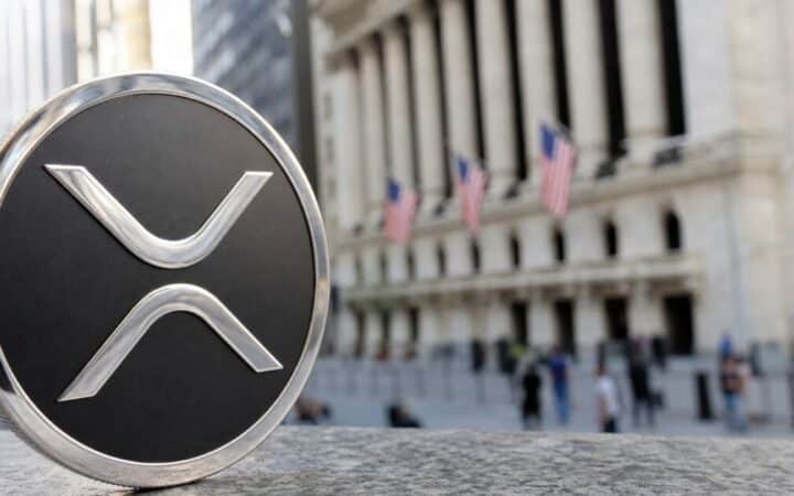 نقل بيتوايز 15.4 مليون دولار من XRP مع تراجع السعر إلى .30