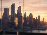 دونافان مكيني يتغلب على رهان العملات الرقمية بقيمة 2 مليون دولار في الانتخابات التمهيدية للدائرة 13 في ميشيغان