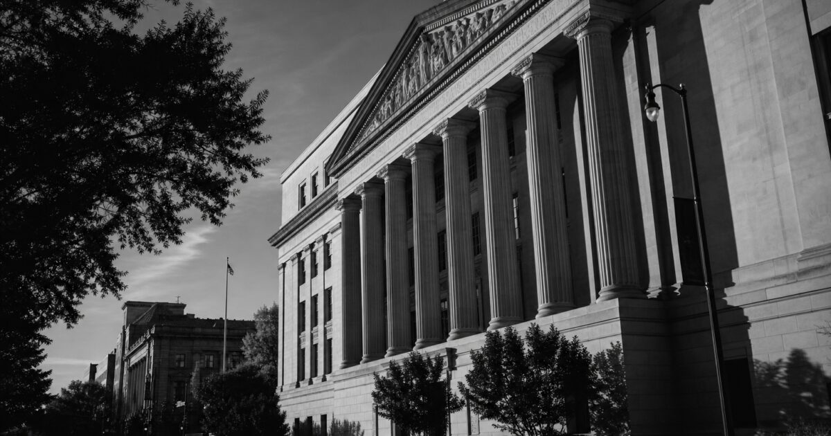 إيفرنورث تحصل على موافقة هيئة الأوراق المالية الأمريكية للاندماج مع أرمادا في ناسداك