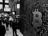 أسعار الذهب تصل لأعلى مستوى في ستة أسابيع مع شراء الصين 82 طنًا وتوقف بيتكوين