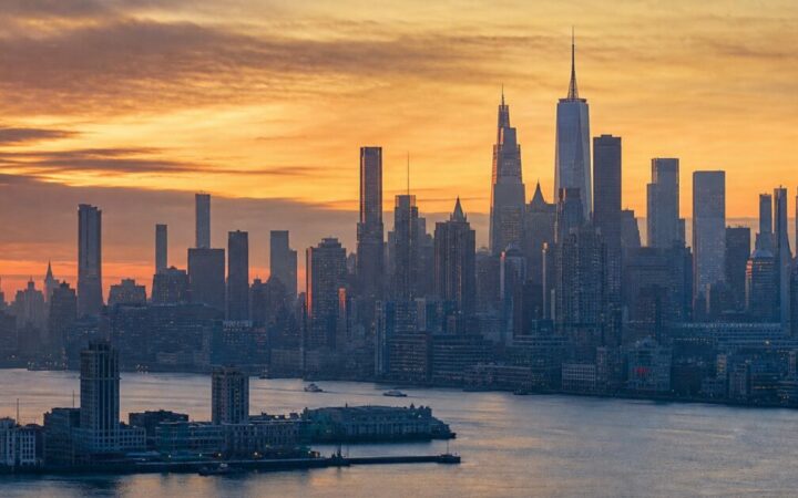 هاغينغ فيس تسعى للبيع بـ13 مليار دولار بعد رفض عرض إنفيديا بـ7 مليارات دولار