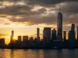 عقود الأصول الحقيقية في هايبرليكويد تصل إلى 213 مليار دولار مع تدفق 1.6 مليون حامل