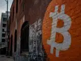 خطاب كيفين وورش في جاكسون هول يهدد ارتفاع بيتكوين إلى K