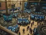 تدفق صناديق بيتكوين المتداولة في البورصة يصل إلى 2.26 مليار دولار خلال ست جلسات متتالية