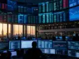وسائل الإعلام التابعة لترامب تبيع 2,628 بيتكوين إلى Crypto.com وتحتفظ بـ 4,261 BTC بقيمة 270 مليون دولار