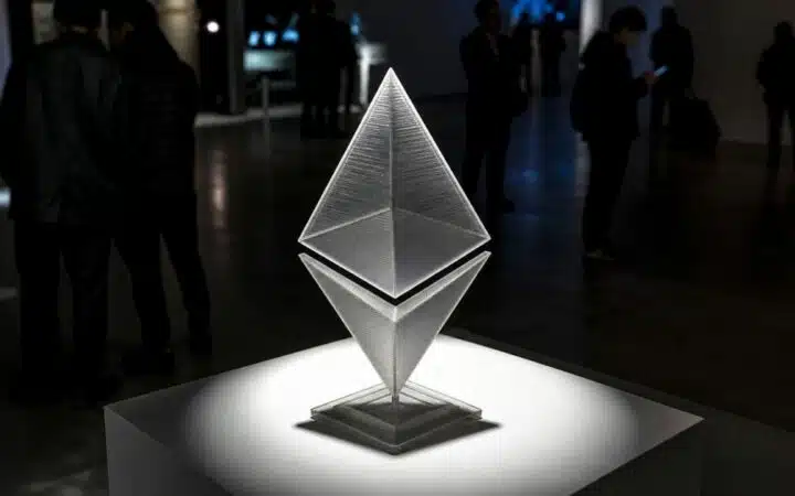إيثريوم يواجه صعوبة عند ,550 مع اقتراب تصفية عقود آجلة بقيمة 5 مليون