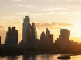 زي كاش يتجاوز ,000 ويصل إلى قيمة سوقية تبلغ  مليار، محطمًا البائعين على المكشوف