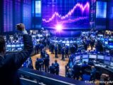 صناديق بيتكوين المتداولة تجتذب 1.07 مليار دولار رغم تراجع بيتكوين 2.4%