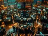 البيتكوين يعاني تحت مستوى ,722 مع تراجع تدفقات صناديق ETF بنسبة 90% في أسبوع